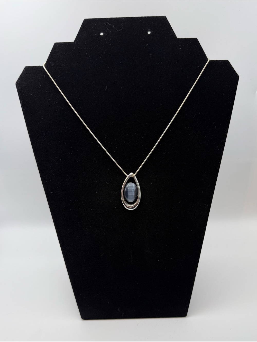 Source Unknown Silver Teardrop Necklace with Blue Stone